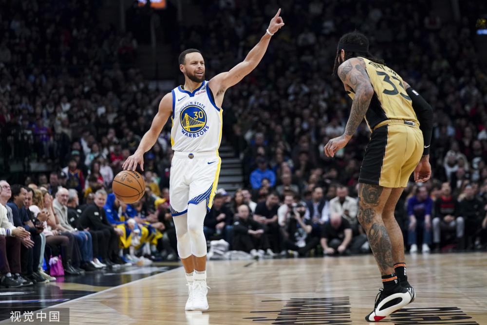 姆巴佩单场9次射门0进球 唯一比他惨的是C罗.