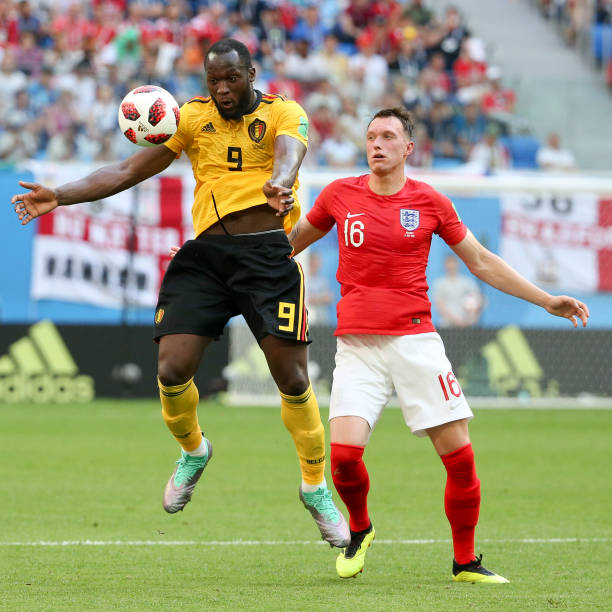 能在其中体 能在其中体